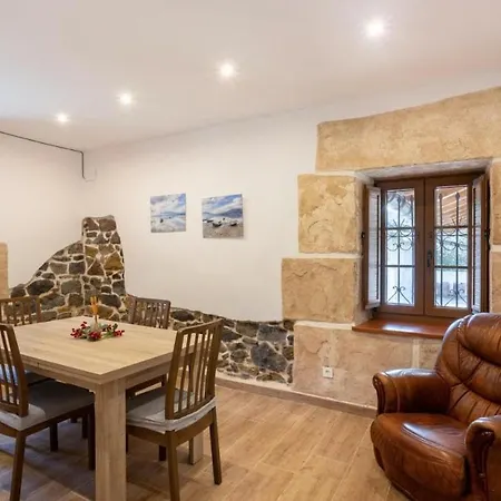 Miramar Kanala Canala