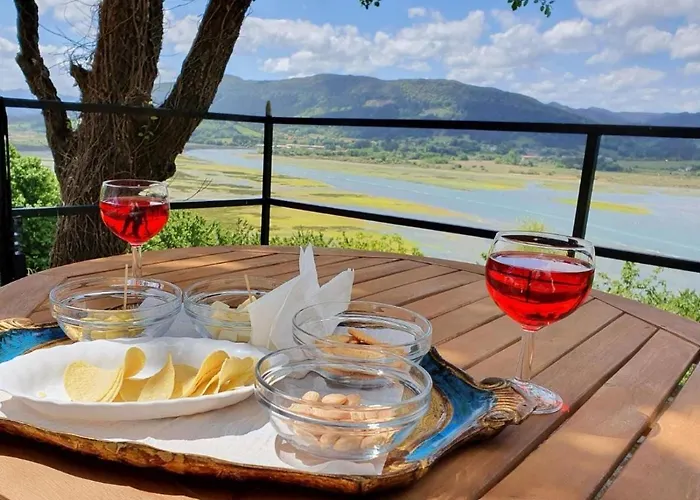 Miramar Kanala * Canala